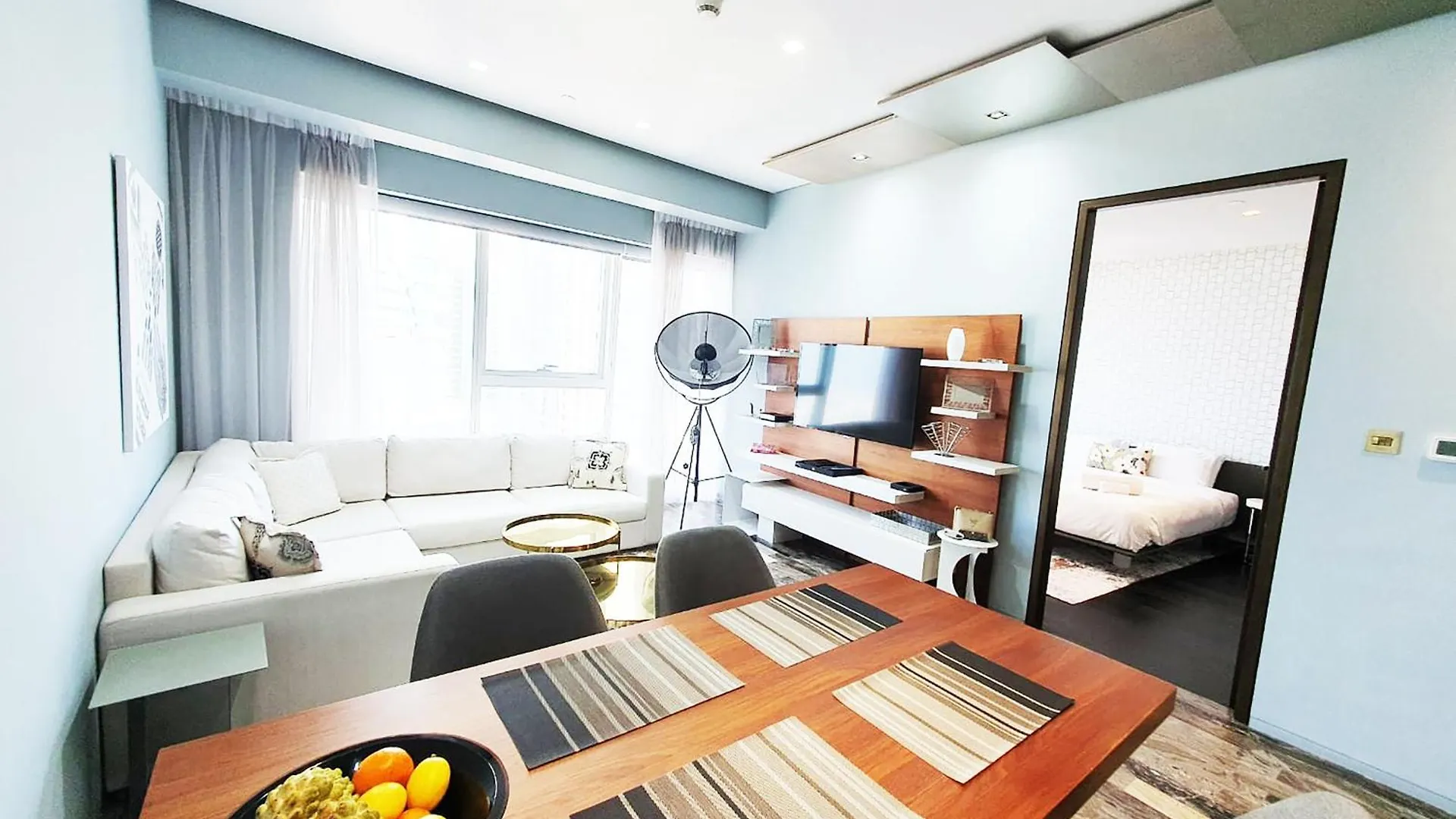 Apartment Luxurious Escape Meets Fendi Design In Iconic Building On Top Location In Dubai Marina